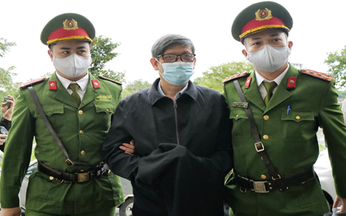 Cựu bộ trưởng Y tế Nguyễn Thanh Long xin giảm hình phạt 18 năm tù